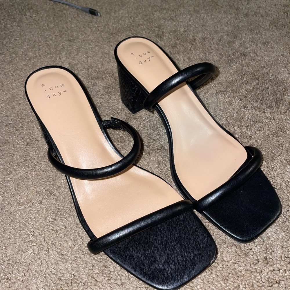 Black Block Mule Heel